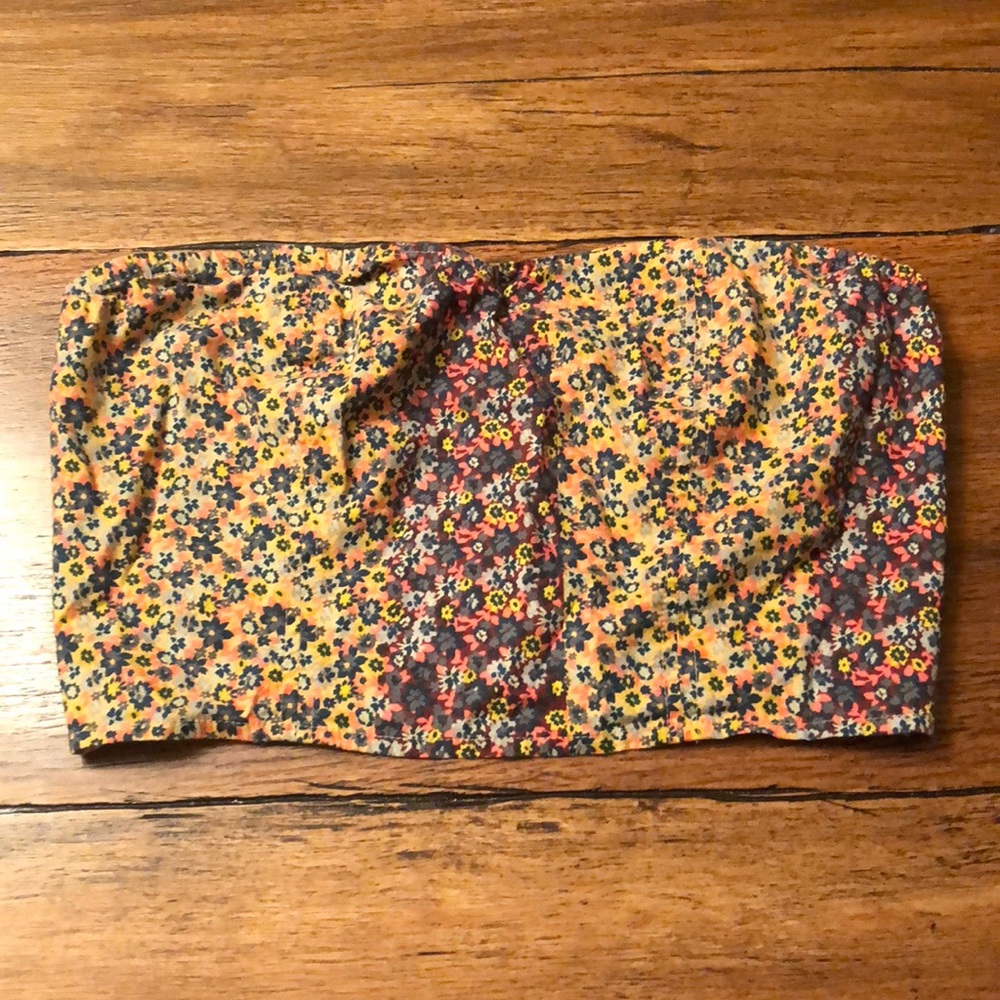 Floral print crop top
